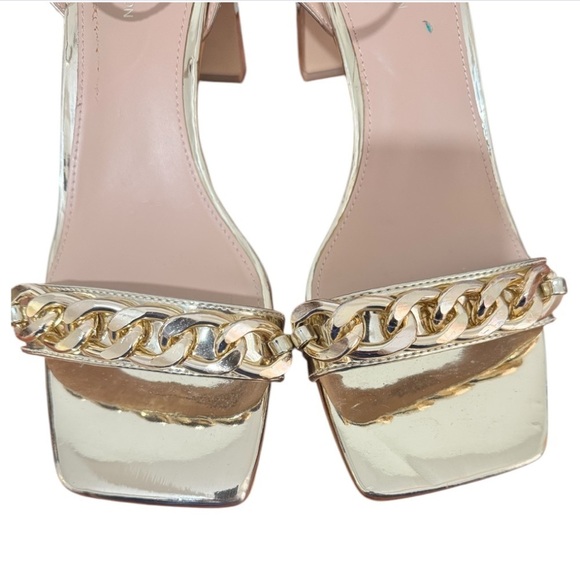 BCBGeneration Women's Finda Gold Strappy Block Heel Chain Sandals Sz 10 - Picture 4 of 11